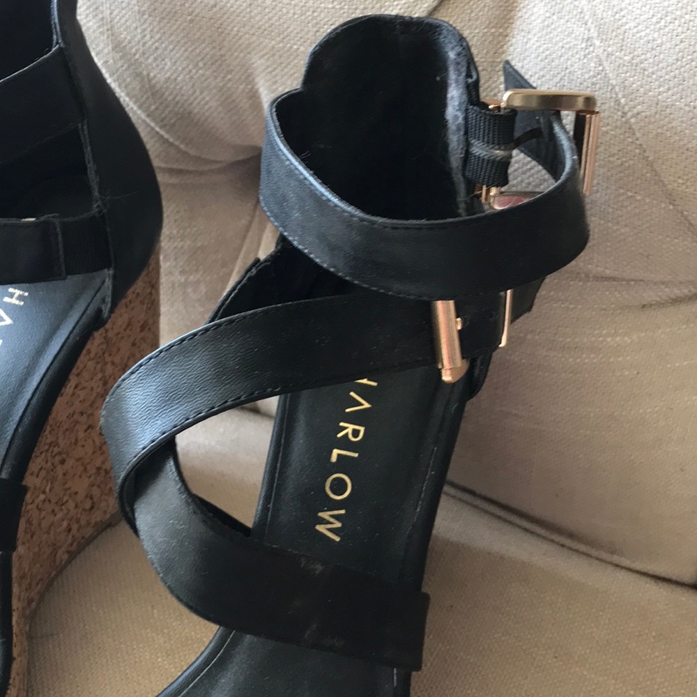 Sandals - Picture 2 of 4
